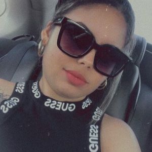 Meet your Posher, Annielis